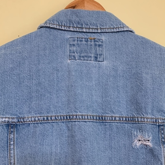 Forever 21 | Distressed Denim Blue Jean Button Down Jacket Small - Picture 12 of 14
